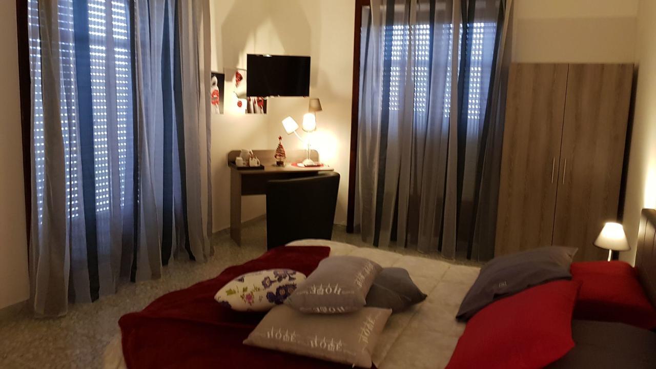 B & B Leti Battipaglia Buitenkant foto